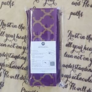 Huggable Hangers sectioned bin never used